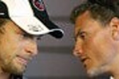 Coulthard not dismissing Ferrari move