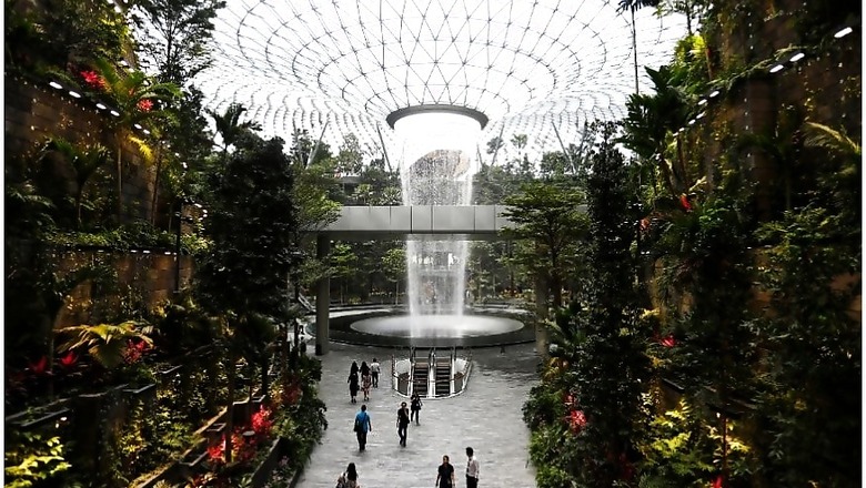 Flyers Arriving Singapore from Hong Kong on Int'l Flights Have to Take On-Arrival COVID-19