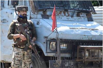 Hours after Killing of 5 Hizbul Militants, Another Encounter Breaks Out in J&K's Shopian