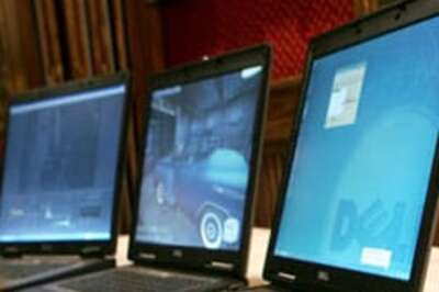 Women, want a job? Go online