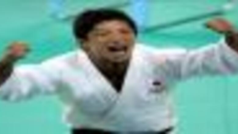 Uchishiba wins men's -66kg judo gold