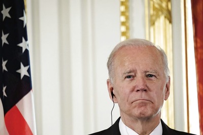 Biden Defends His Handling of Spiraling US Baby Formula Crisis