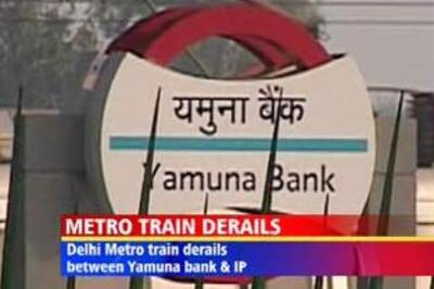 Delhi Metro coach derails, service disrupted