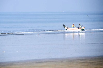 Two People Feared Drowned Off Juhu Beach in Mumbai