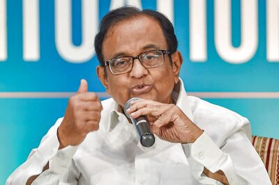 Chidambaram Welcomes Centre's Decision to Borrow Additional 4.2 Lakh cr Amid Economic Concerns