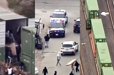 Freight Train In Chicago Looted In Daylight Robbery, Thieves Seen Carrying Air Fryers And TVs | Watch