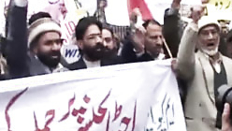 Protests in Pak over US airstrike