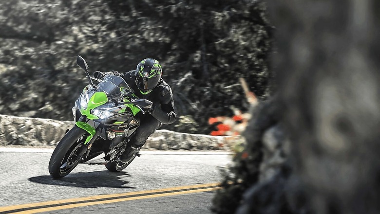 Kawasaki Announces Price Hike of Upto Rs 25,000 on Select Models From April in India