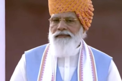 Independence Day: PM Modi Greets Nation on 'Azadi ka Amrit Mahotsav'