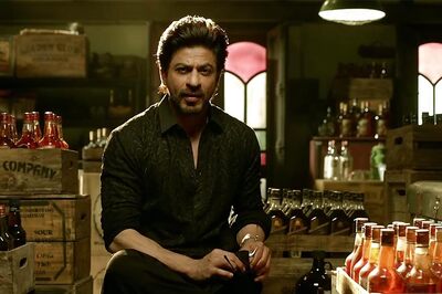 Shah Rukh Khan-starrer Raees Is a Pure Work Of Fiction, Say Makers