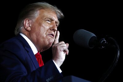 'Did Not Even Spare Gandhi': Trump Lashes Out at BLM Protesters, Calls Them a Bunch of Thugs