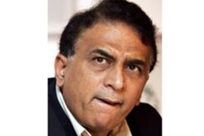 Cricket war: Ponting writes, Gavaskar writhes