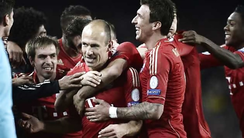 Bayern humiliate Barcelona to set up Champions League final with Dortmund