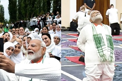 In Srinagar, PM Modi Says New Yoga Economy Is Growing, Clicks Selfies After Performing Asanas