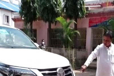 Miscreants Hurl Crude Bombs at BJP MLA's Vehicle in Odisha's Keonjhar, Probe on