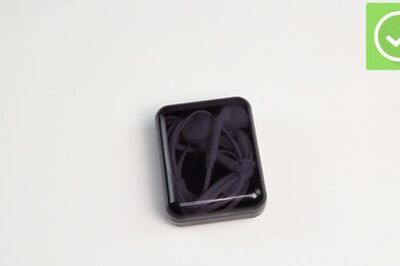 How to Stop Your Headphone Cords from Tangling