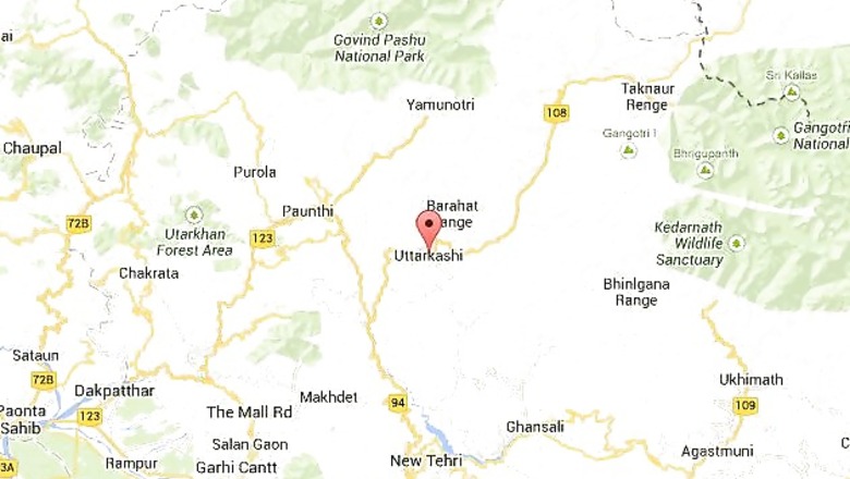 Four members of a family killed in road accident, two hurt