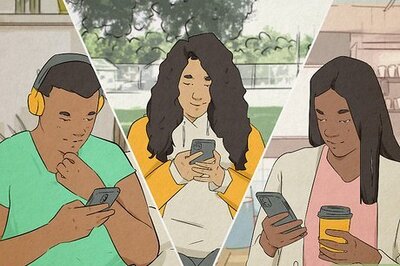 Texting Games to Play with Friends: How to Play & Example Texts