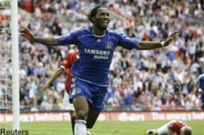 Drogba wins FA Cup final for Chelsea