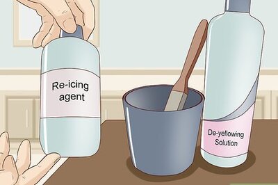 How to Clean Icy Soles