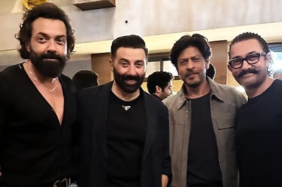 SRK And Aamir Khan Pose With Brothers Sunny Deol, Bobby Deol At Gadar 2 Success Bash; See Viral Photos