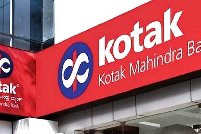 Kotak Mahindra Bank Shares Tank 12% After RBI Bans Customer Onboarding Digitally