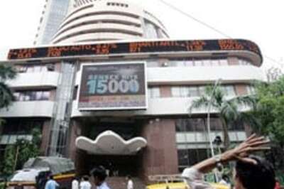 Sensex hits 15,500; Analysts confident of further climb