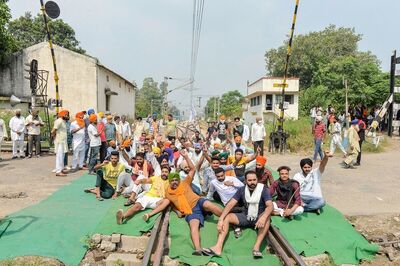 Power Crisis Looms in Punjab as Farmers Resolute on Train Blockades Against Farm Laws
