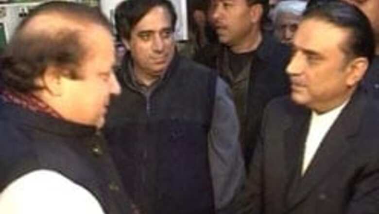 Zardari apologises to Sharif, asks him to rejoin govt