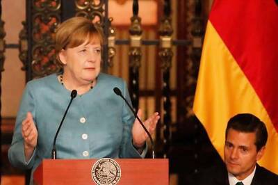 Merkel Suggests Iran-style Nuclear Talks to End North Korea Crisis
