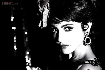 Revealed:  First look of Anushka Sharma as Rosie in 'Bombay Velvet'