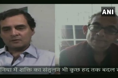 'Give Temporary Ration Cards, Bigger Stimulus Package': Abhijit Banerjee to Rahul Gandhi on Covid-19 Hurdle