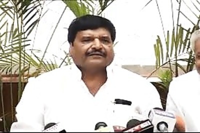Let the probe be completed, says Shivpal on IAS officer's suspension