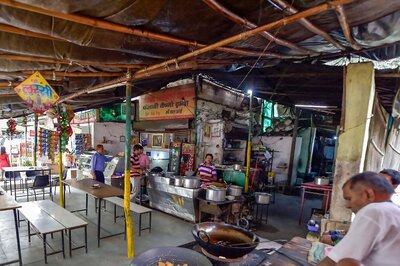 From Removing Muslim Staff to Displaying Aadhaar Cards, How Dhaba Owners are Complying With Kanwar Yatra Order