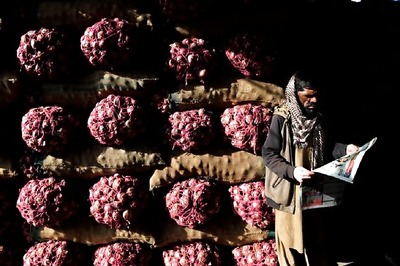 Centre Asks States to Act against Onion Hoarders, Create Buffer Stocks