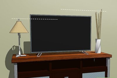 How to Decorate a TV Stand