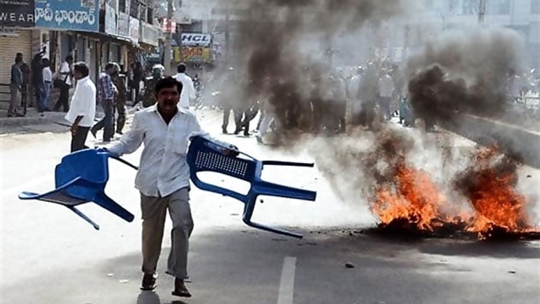 Telangana: Seemandhra shut, protests likely to intensify from Monday