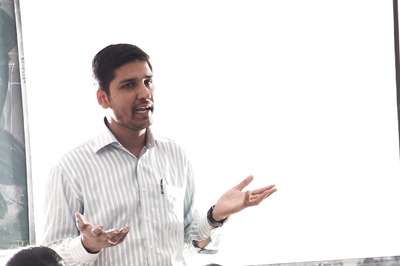 Months on, Delhi University Teachers Await Salaries