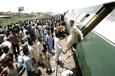 12 Pakistani soldiers killed as train falls into canal