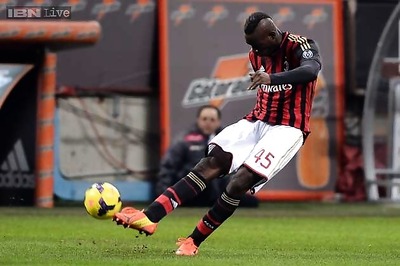 Injured Balotelli out of Milan's clash with Juve