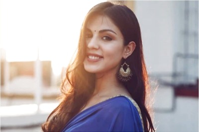 Rhea Chakraborty Will Return To Work in 2021: Rumi Jaffrey