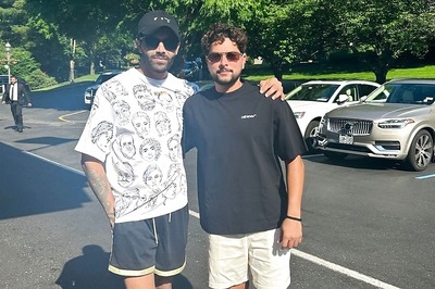 'Through City Of Gotham': Kuldeep Yadav, Ravindra Jadeja Enjoy a Sunny Day in New York