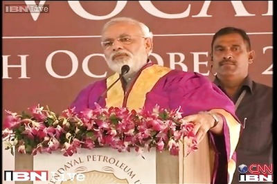 Congress compares Modi to Hitler; BJP hits back, calls Indira a dictator