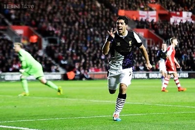 Suarez scores as Liverpool climb up to second in Premier League