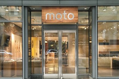 Motorola launches its first ever Moto Shop: Look inside
