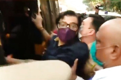 SC Grants Goswami Protection from Arrest, Serves Show Cause Notice to Maha Assembly Secy for Writing to Him