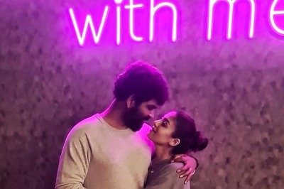Nayanthara And Vignesh Shivan Get Cosy In New Mushy Instagram Pics; Fans Can't Keep Calm
