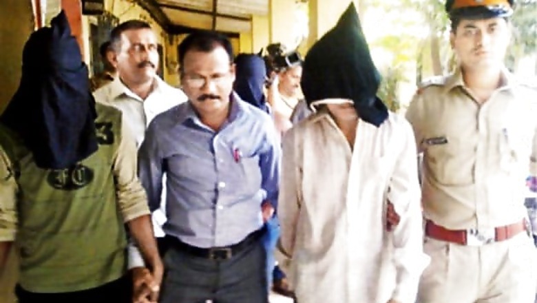 Mumbai: Cops stop car, find naked realtor in boot