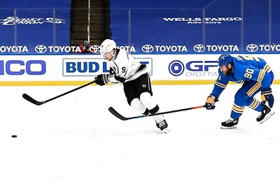 Krug, Perron Lead Blues To 4-2 Win Over Kings