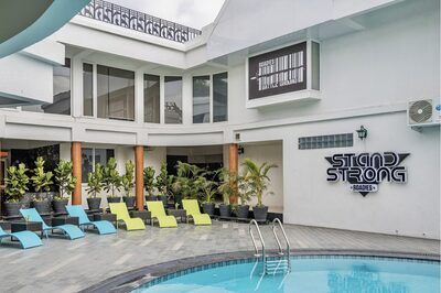 The Potential Risks Associated With Chlorine In Swimming Pools